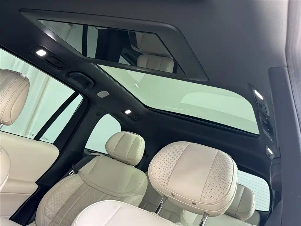 Changan Deepal DARK BLUE S09