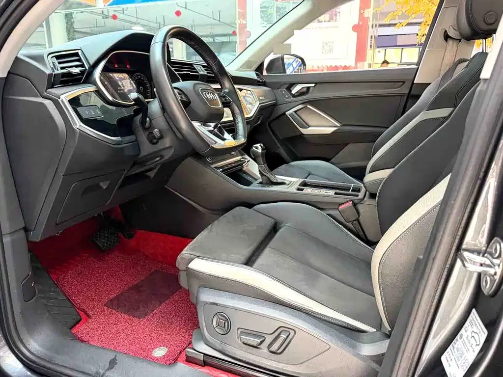 Audi Q3 — миниатюра 5
