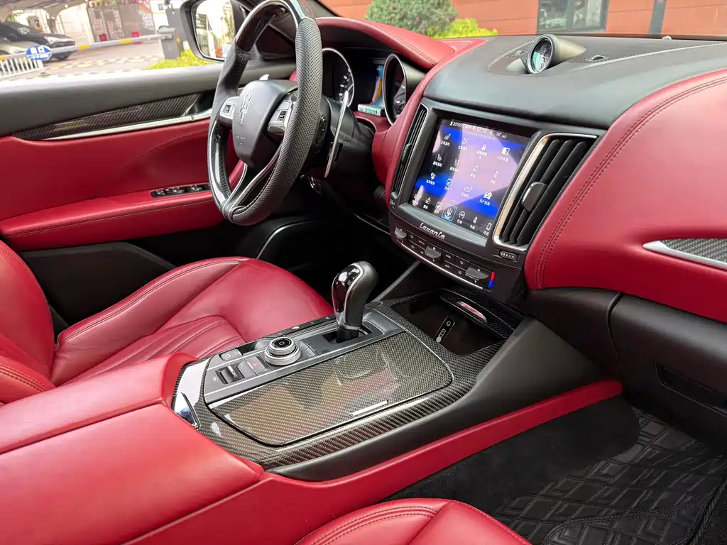 Maserati Levante — миниатюра 13