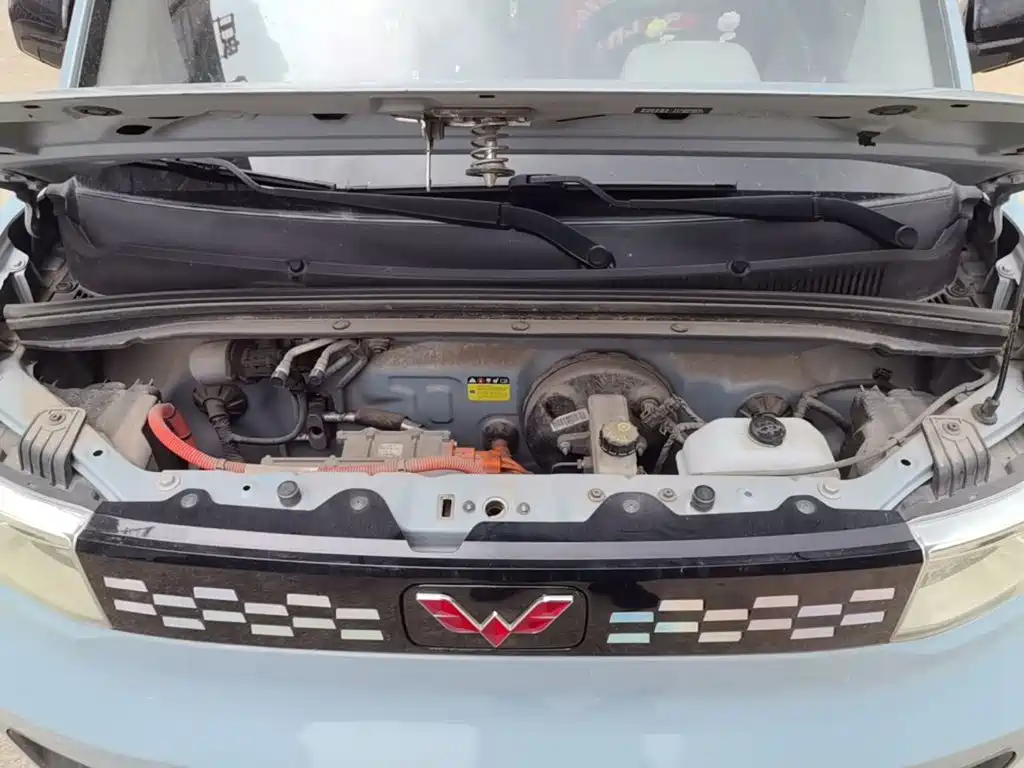 Wuling MINIEV — миниатюра 20