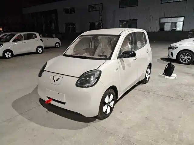 WULING AUTOMOBILE HONGGUANG MINIEV 2025
