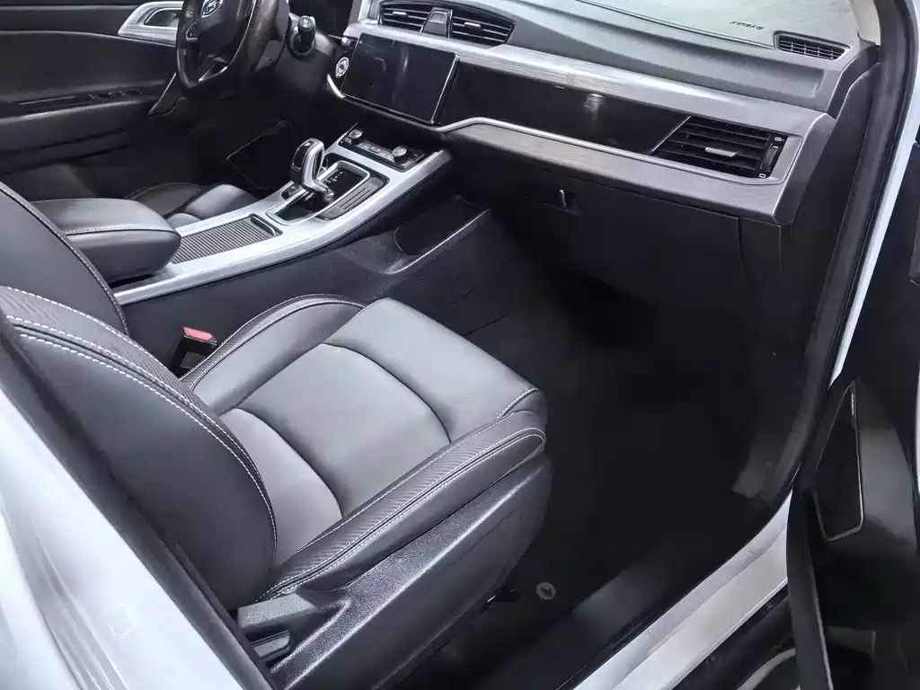 GEELY AUTOMOBILE BOYUE