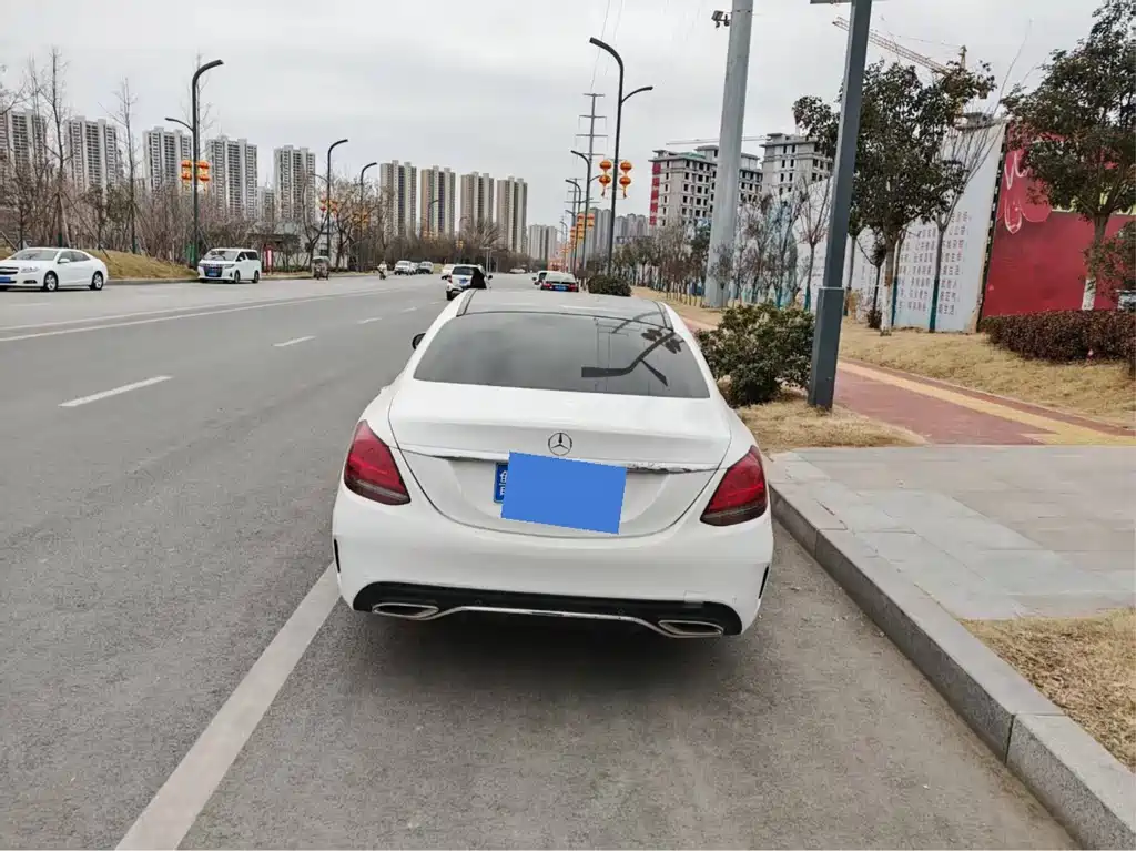 MERCEDES-BENZ C CLASS