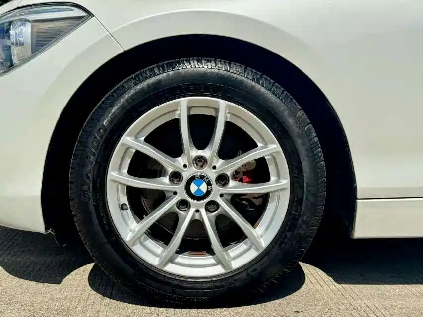 BMW 1 Series (Import) — миниатюра 10