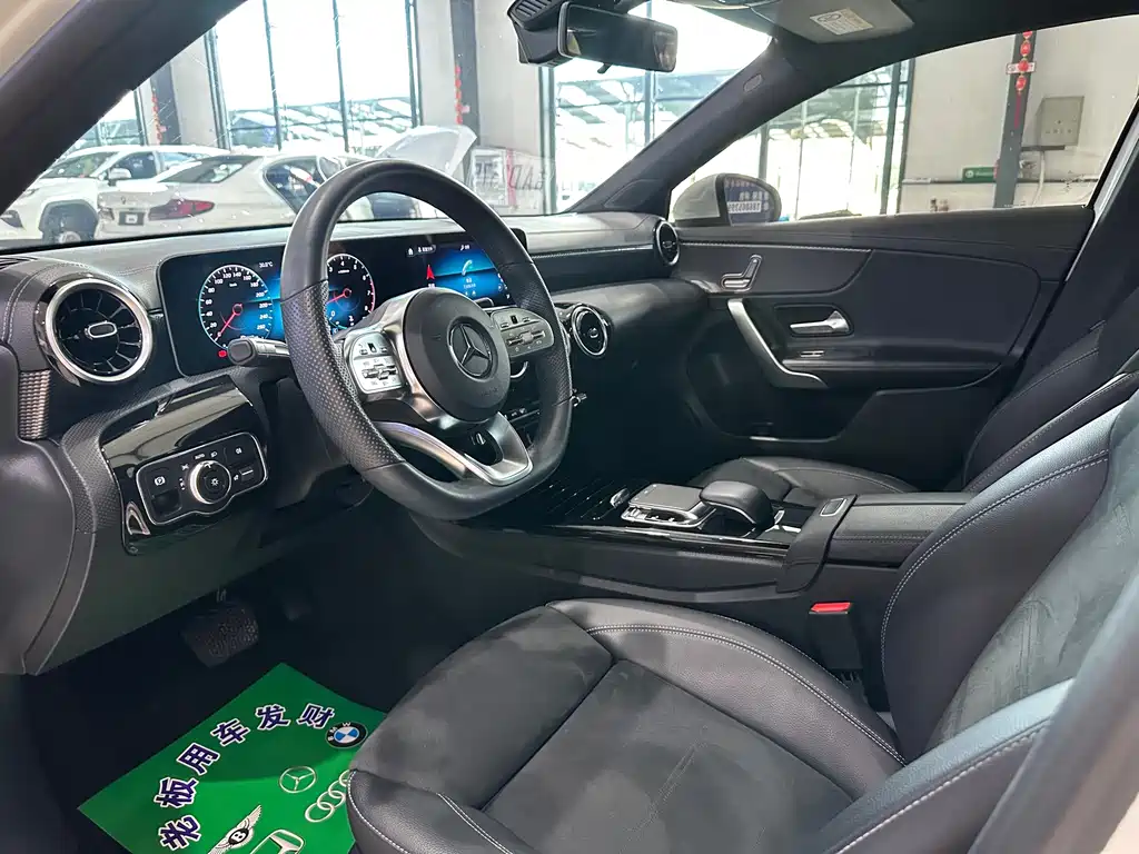 Mercedes-Benz A-Class — миниатюра 4