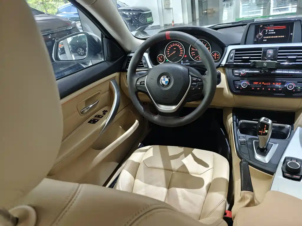 BMW 4 Series — миниатюра 13