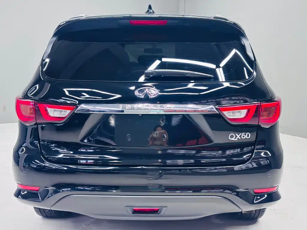Infiniti QX60 (Import) — миниатюра 4