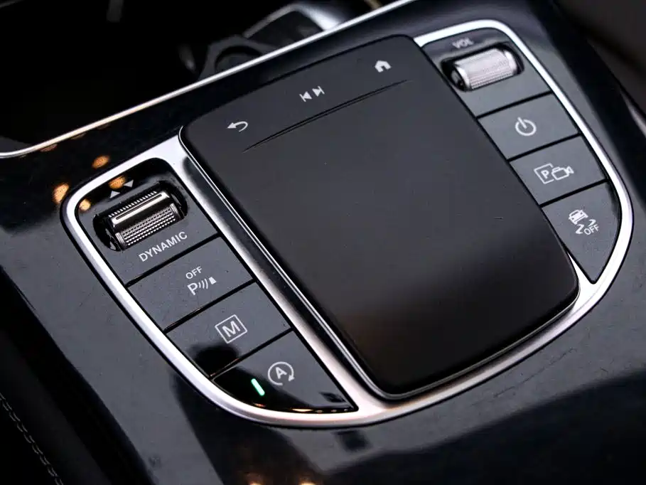 Mercedes-Benz GLC — миниатюра 11