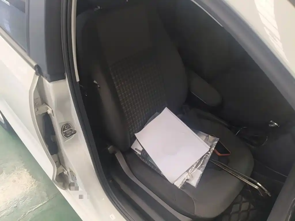 Volkswagen Polo — миниатюра 25