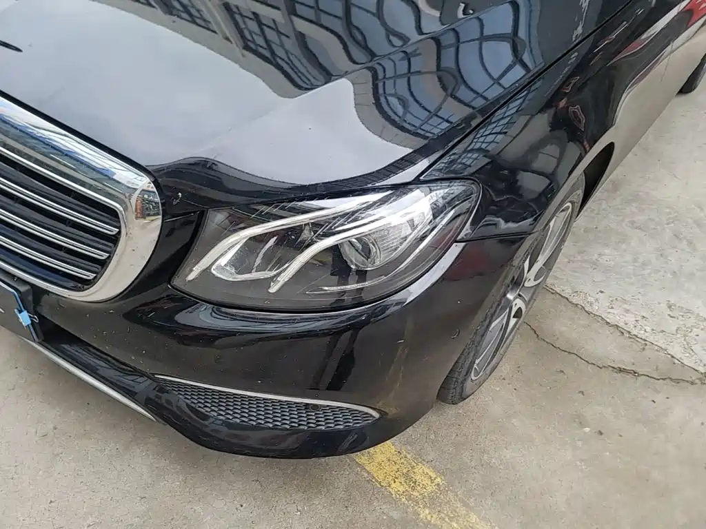 Mercedes-Benz E-Class — миниатюра 24