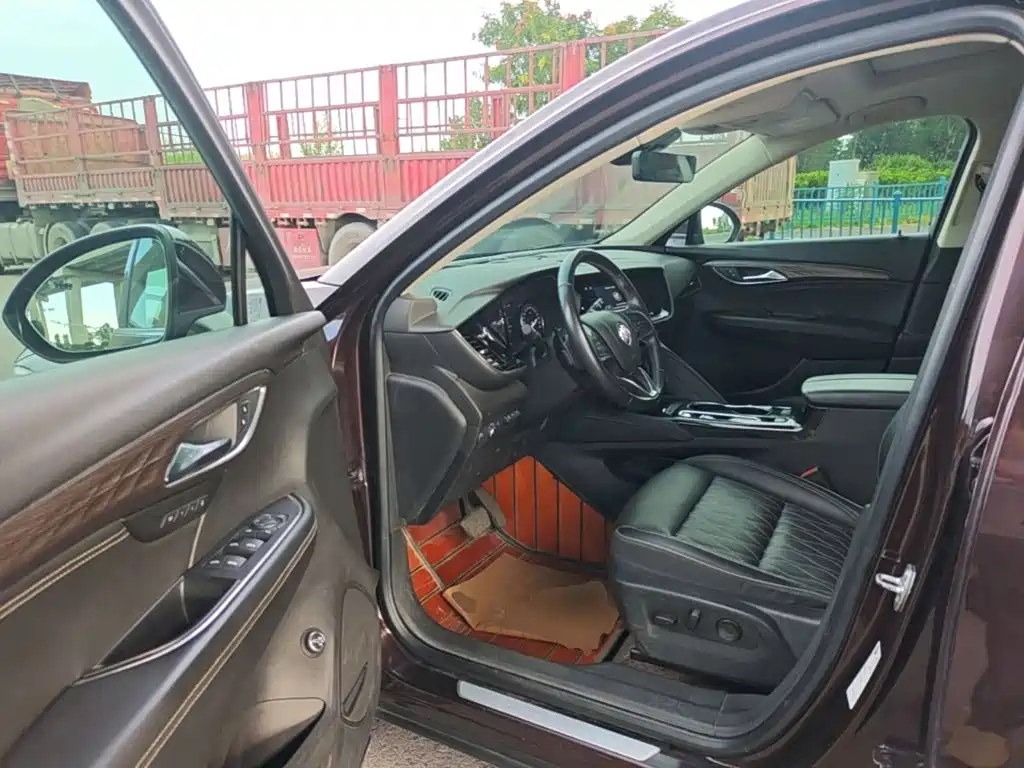 Buick Envision Plus — миниатюра 16