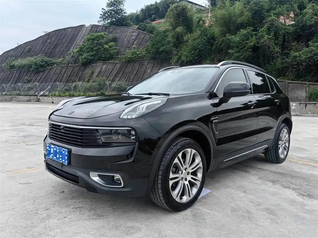 Lynk & Co 01 2020