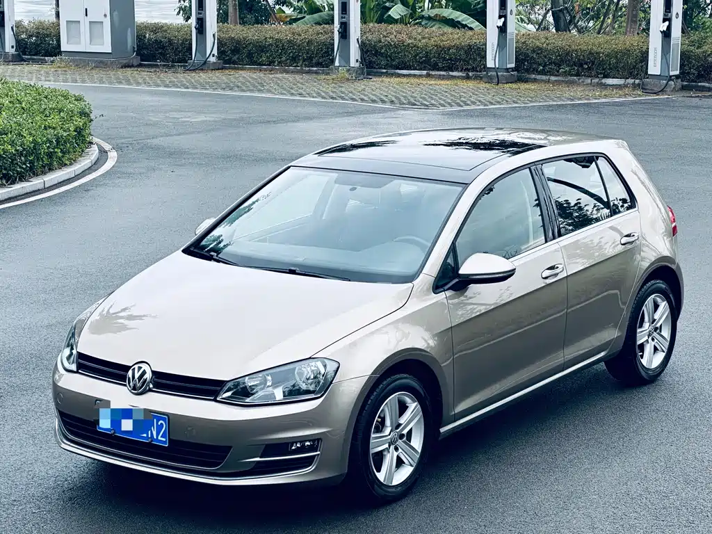 Volkswagen Golf — миниатюра 3