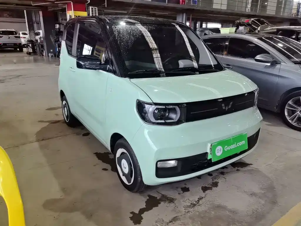 Wuling MINIEV — миниатюра 4