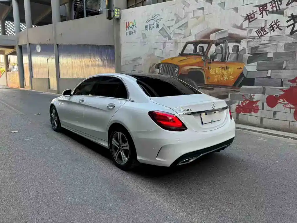 MERCEDES-BENZ C CLASS