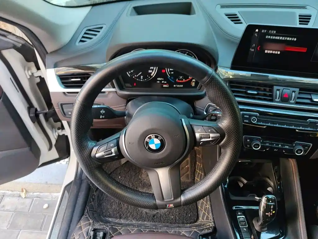 BMW X1 — миниатюра 13