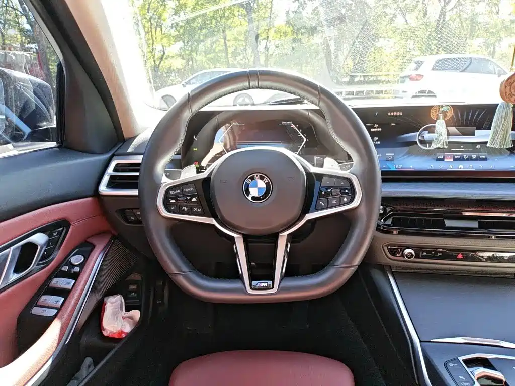 BMW 3 Series — миниатюра 11