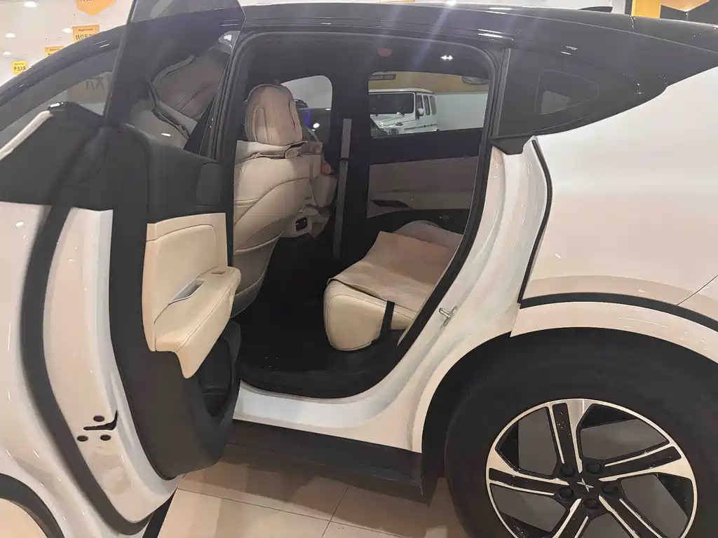 XPeng G6 — миниатюра 6