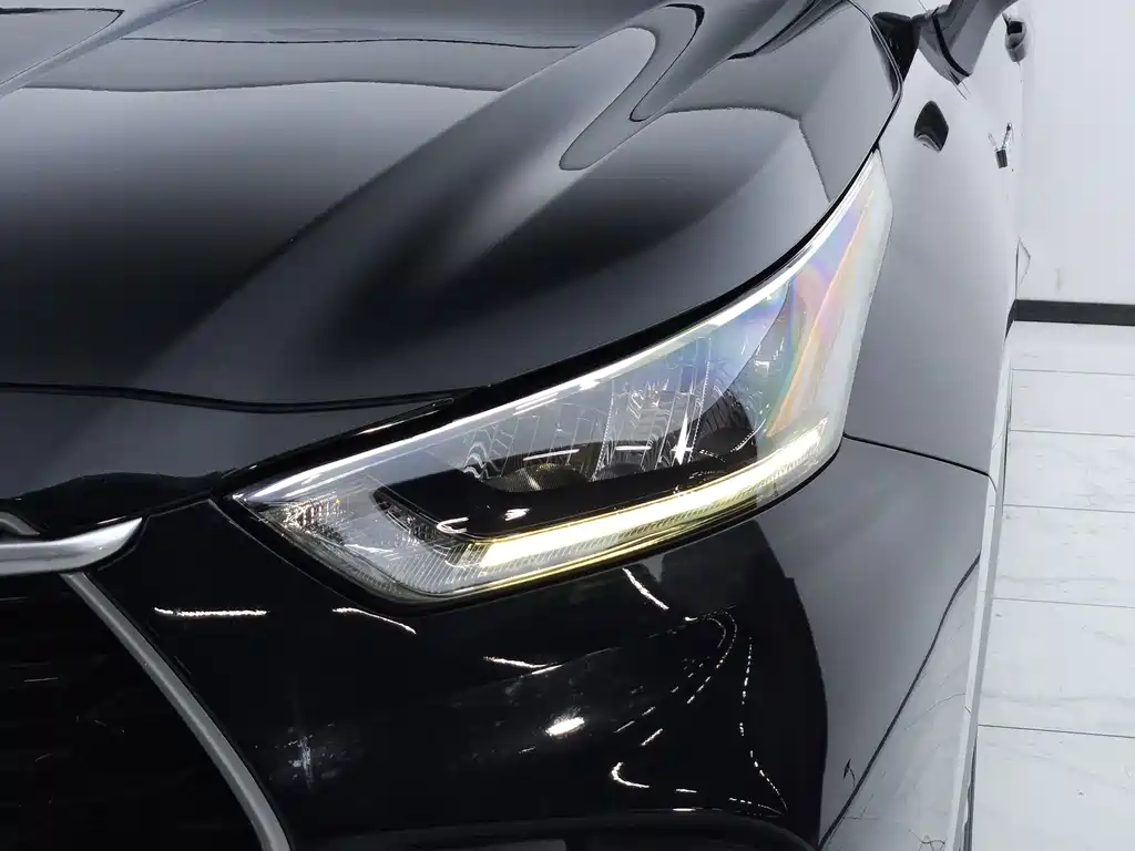 Toyota Highlander — миниатюра 21