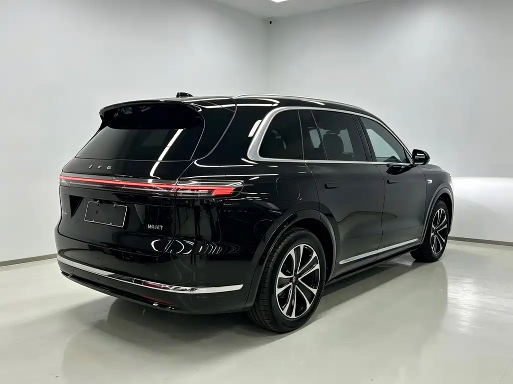 AITO Wenjie AITO M7 — миниатюра 2