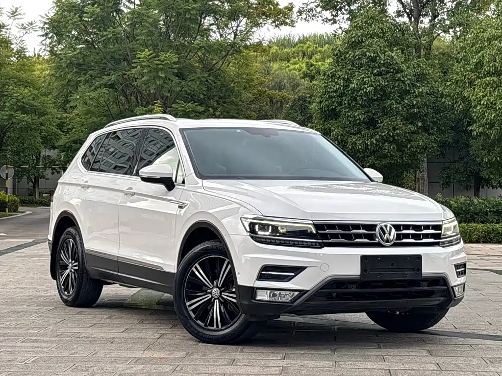 Volkswagen Tiguan L — миниатюра 3