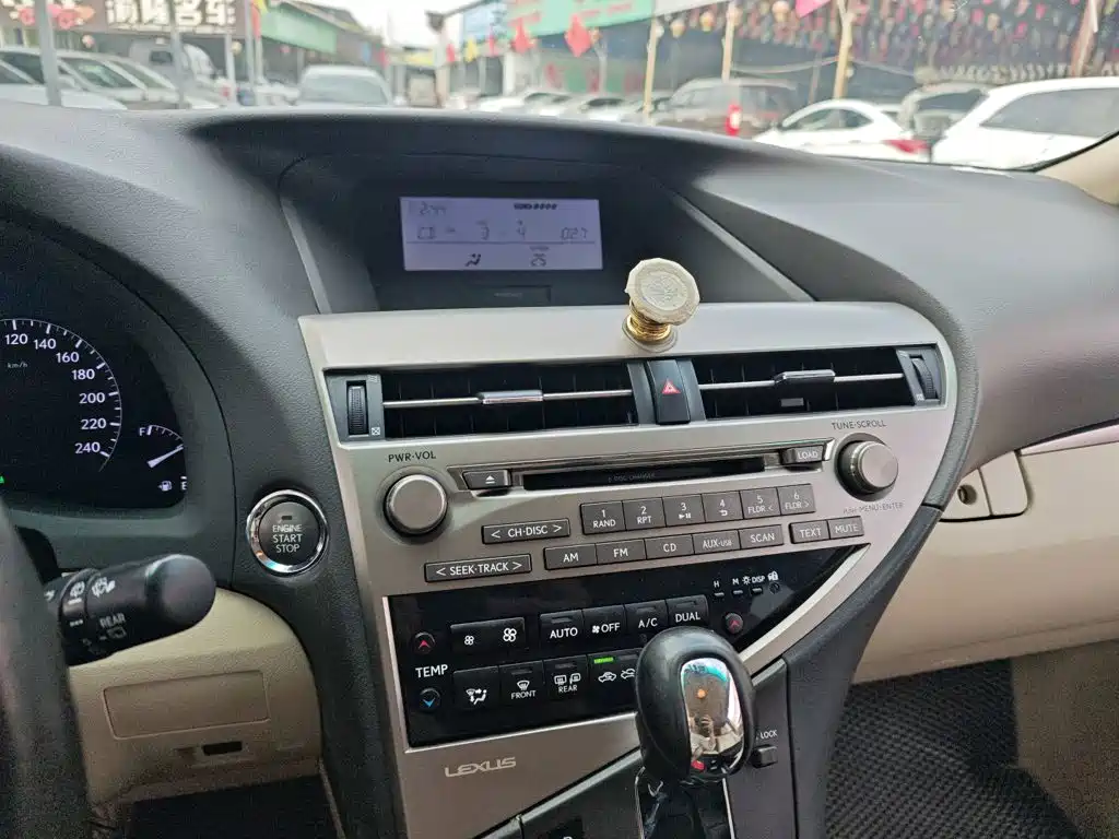 Lexus RX Classic — миниатюра 13
