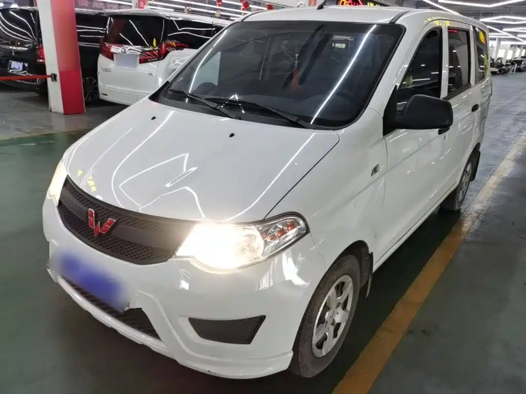 Wuling Hongguang 2023