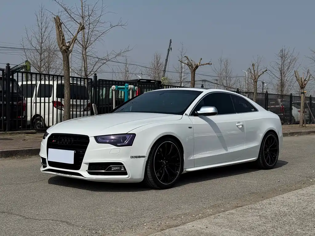 Audi S5 2012