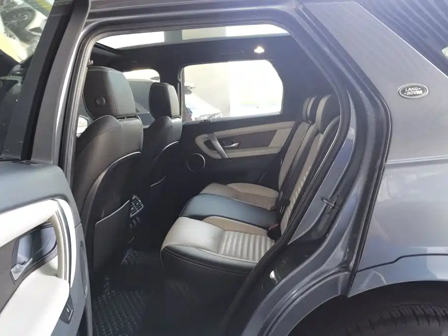 Land Rover Discovery Sport — миниатюра 11
