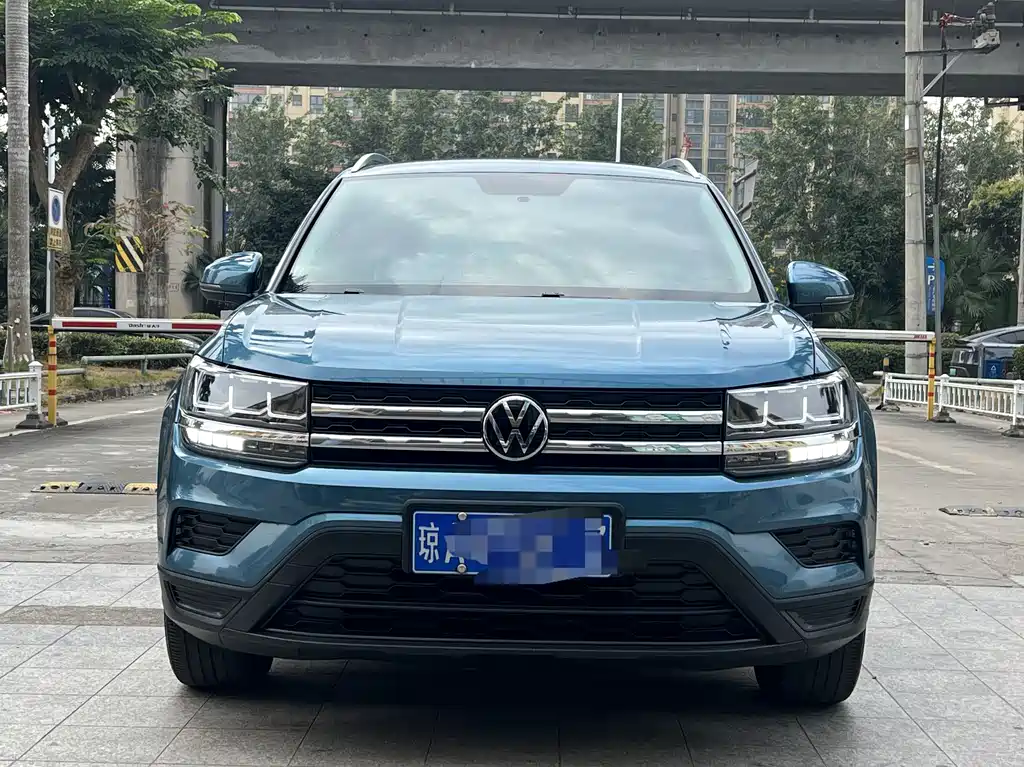 VOLKSWAGEN TUYUE