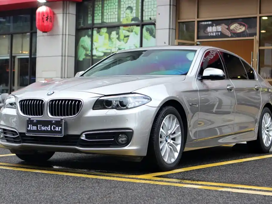 BMW 5 Series 2016