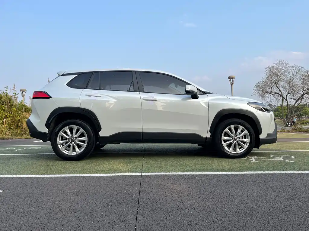 TOYOTA COROLLA SHARP AMPLIFIER