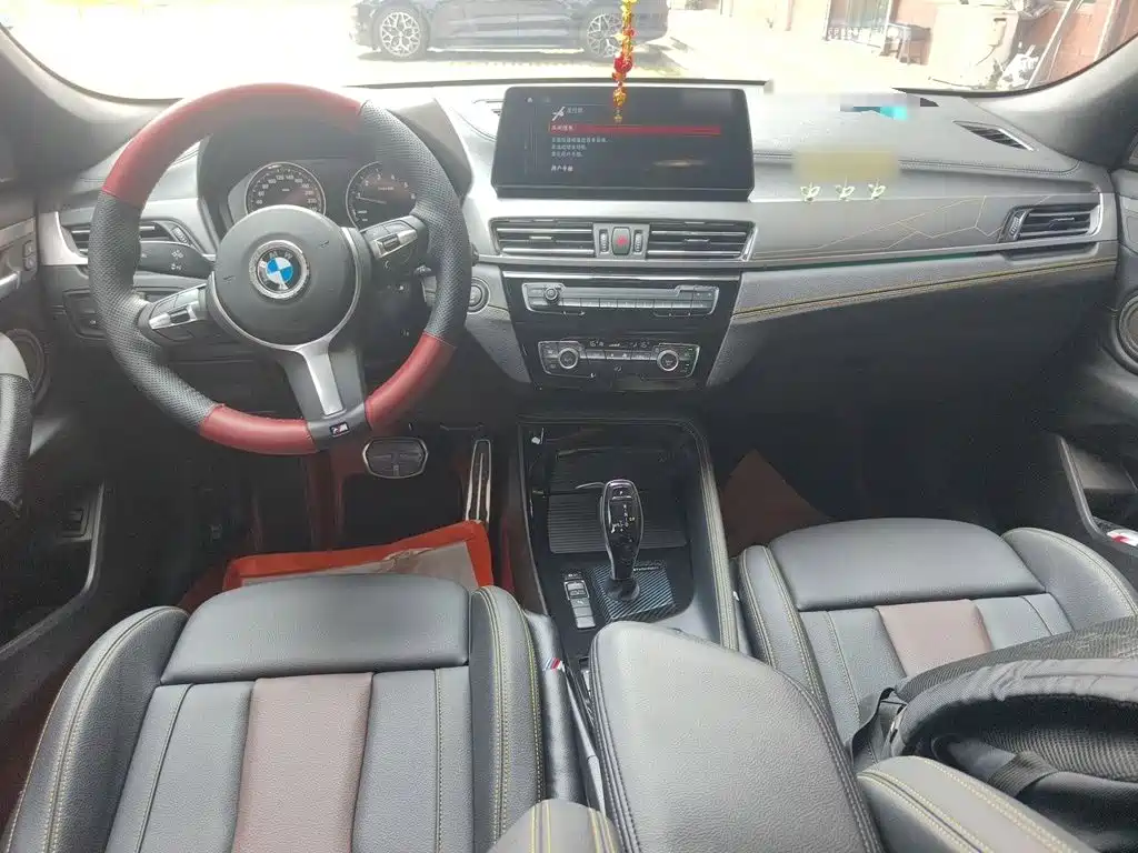 BMW X2 — миниатюра 13