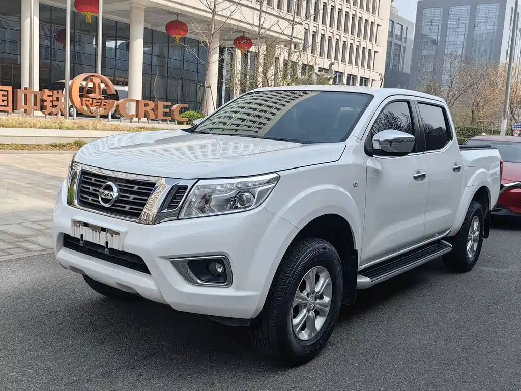 NISSAN NAVARRA