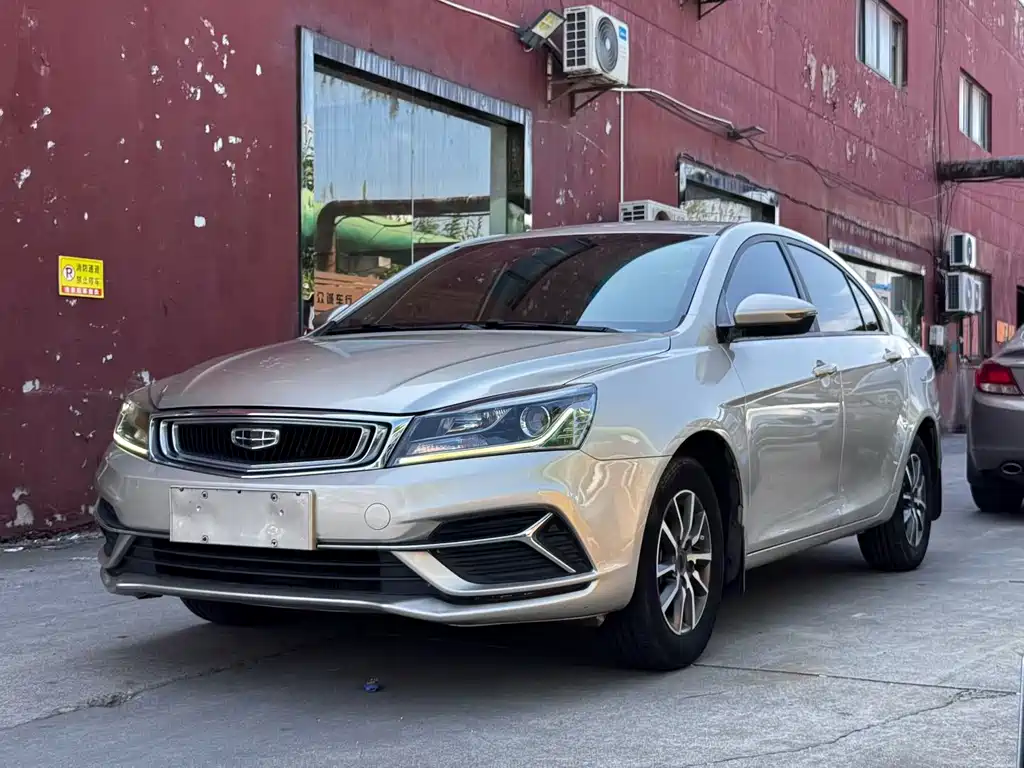 Geely Emgrand — миниатюра 3