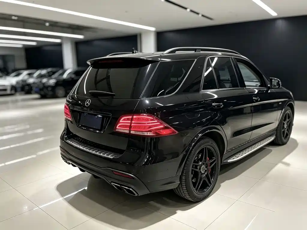 Mercedes-Benz GLE (Import) — миниатюра 5