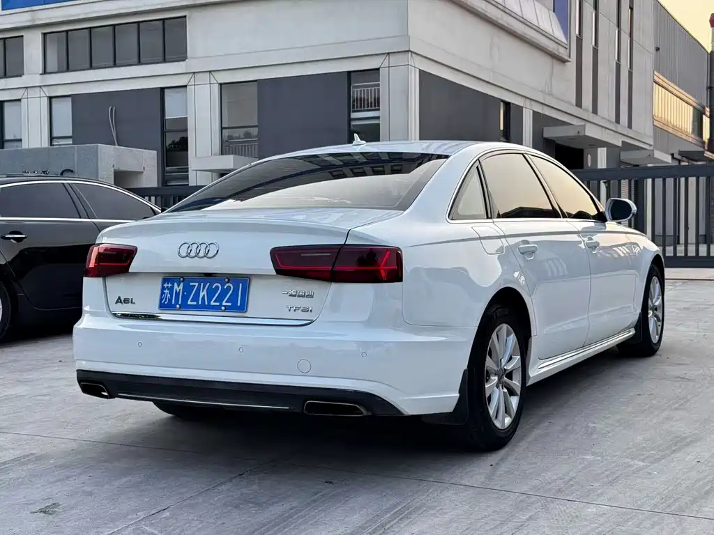 Audi A6L — миниатюра 9