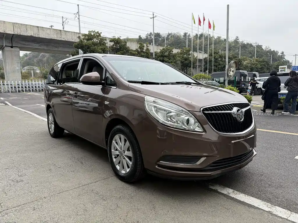 Buick GL8 2018 28T Luxury VI