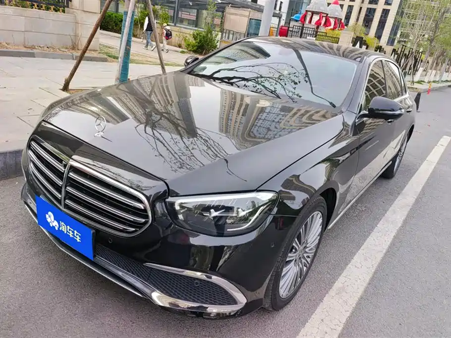 Mercedes-Benz E-Class 2021