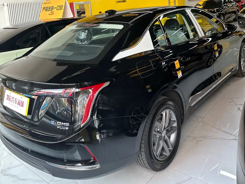 Hongqi Hongqi E-QM5 — миниатюра 4
