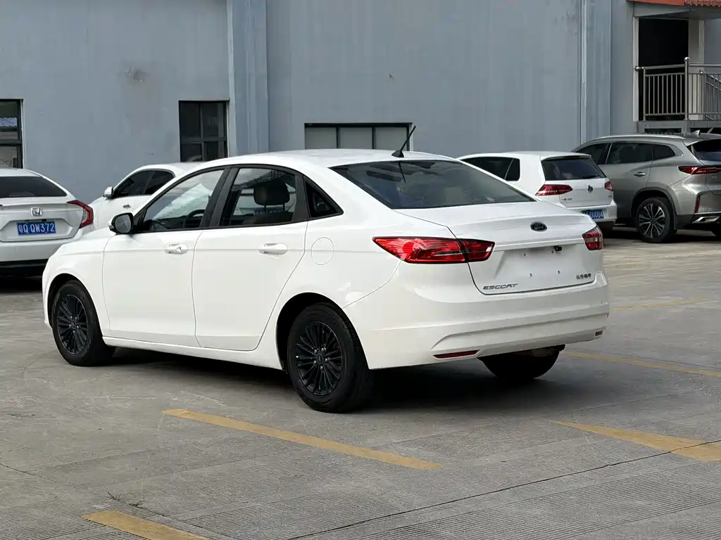 Ford Escort — миниатюра 3