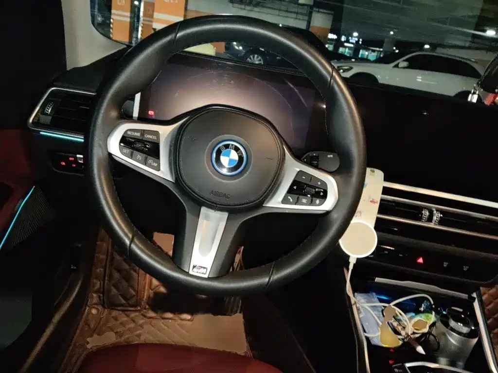 BMW i3 — миниатюра 6