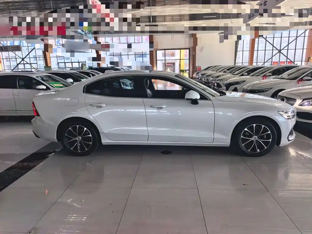 Volvo S60 — миниатюра 4