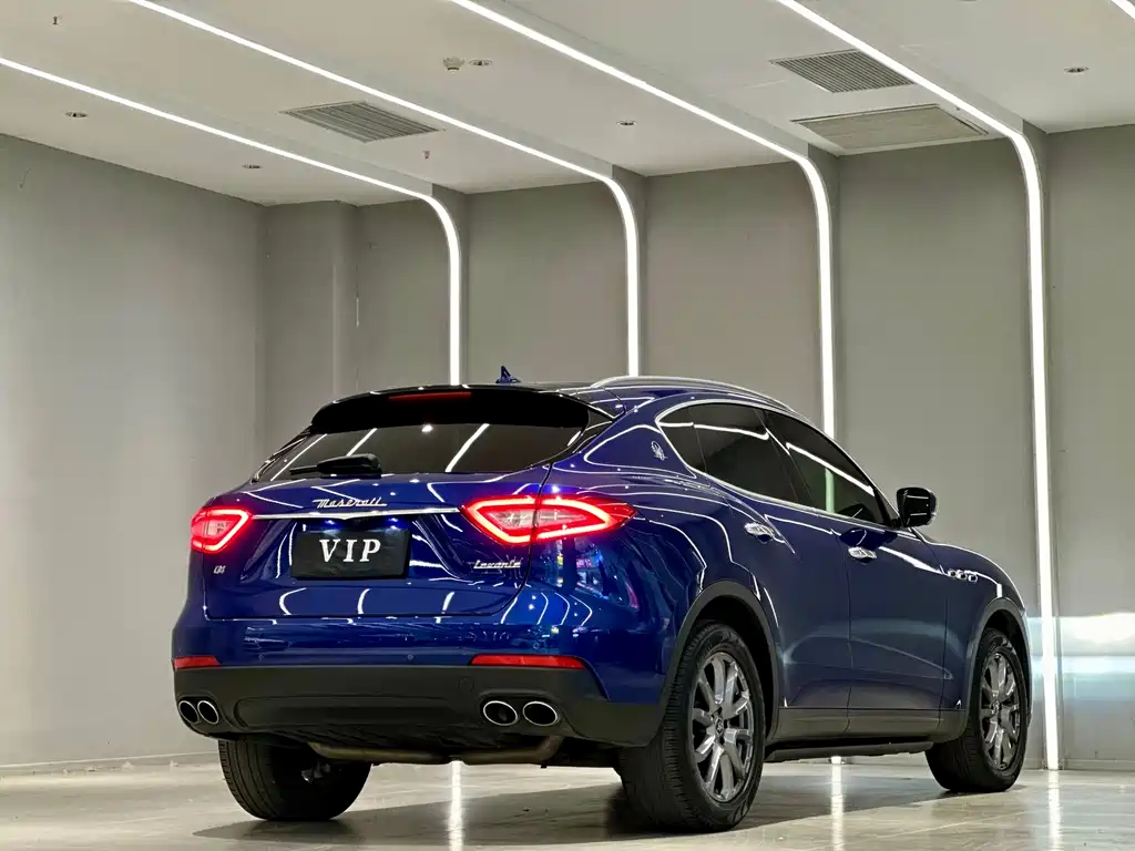 MASERATI LEVANTE
