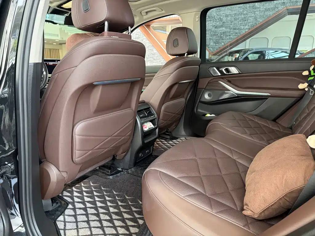 BMW X5 2022 xDrive 30Li Premium M Sport