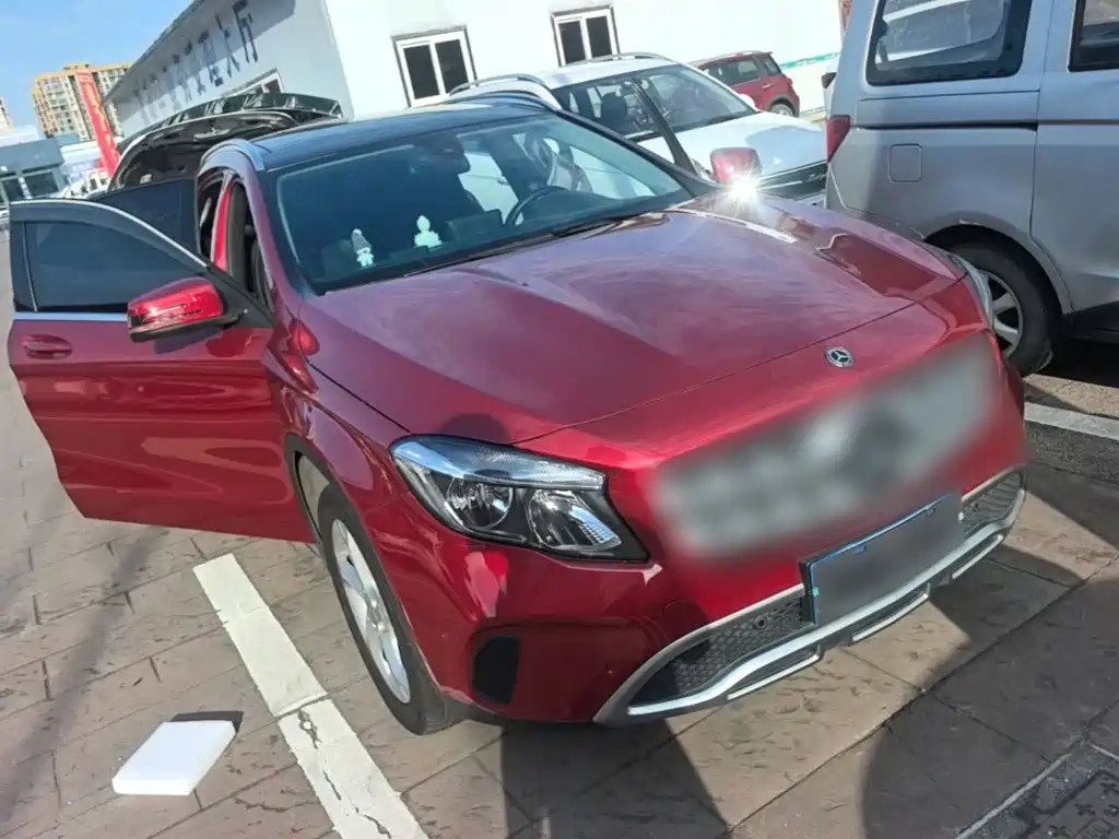Mercedes-Benz GLA — миниатюра 4