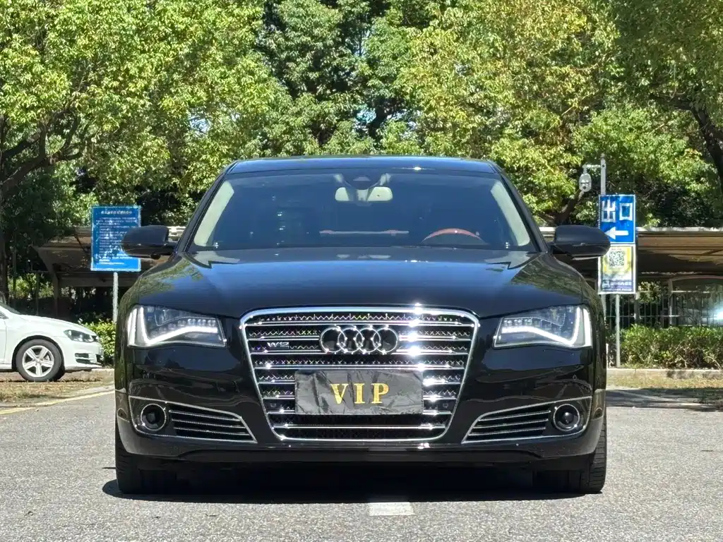 Audi A8 — миниатюра 2