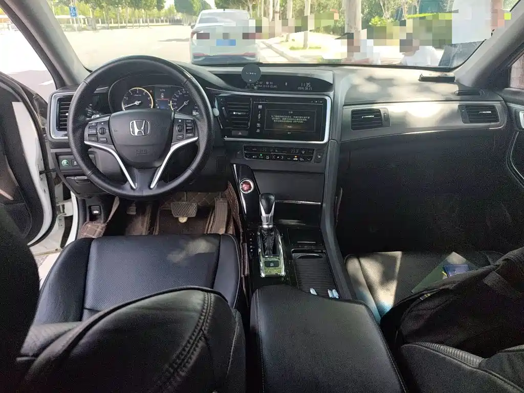 Honda Spirior — миниатюра 13