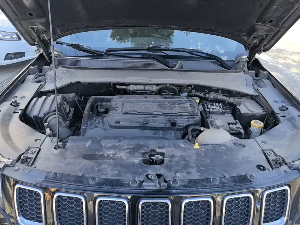 Jeep Compass — миниатюра 20