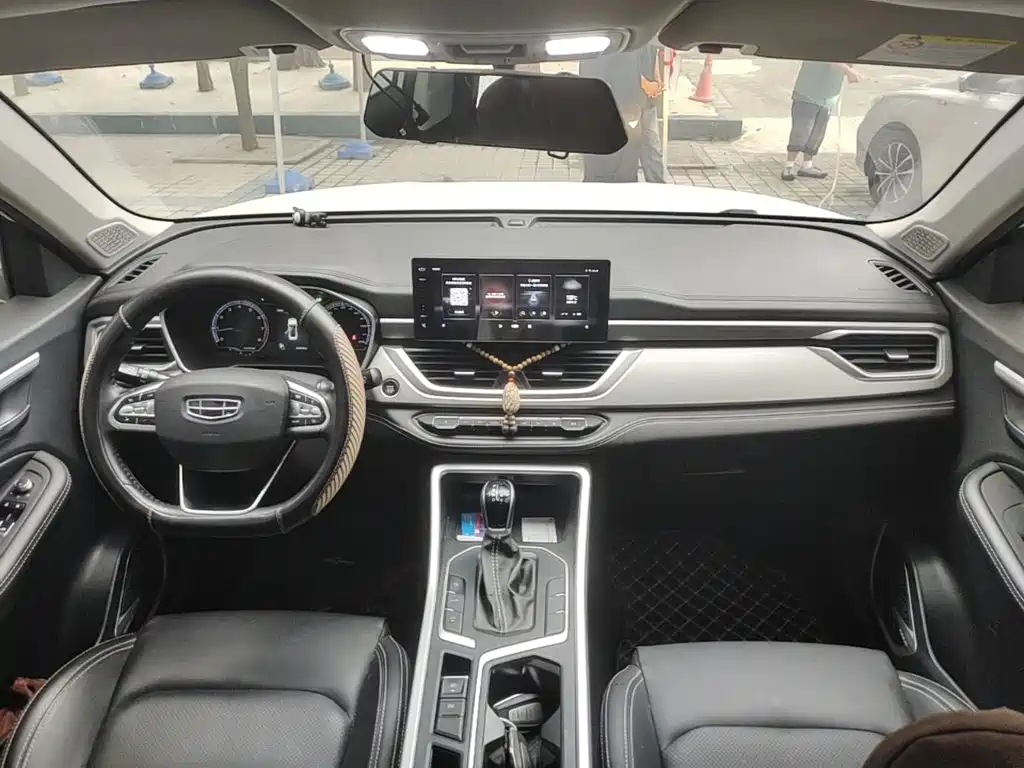 Geely Vision X6 — миниатюра 10